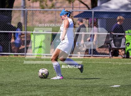 Thumbnail 1 in Winslow vs Camp Verde (Longhorn Invitational) photogallery.