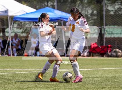 Thumbnail 3 in Winslow vs Camp Verde (Longhorn Invitational) photogallery.