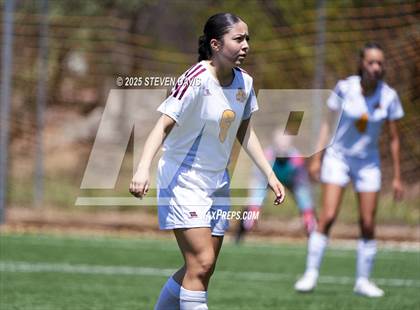 Thumbnail 1 in Winslow vs Camp Verde (Longhorn Invitational) photogallery.