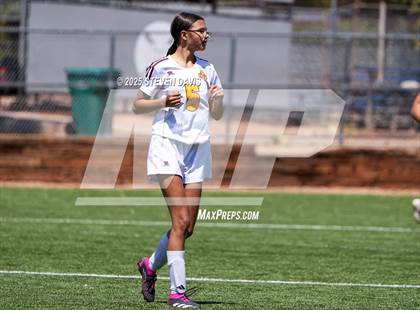 Thumbnail 3 in Winslow vs Camp Verde (Longhorn Invitational) photogallery.