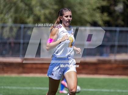 Thumbnail 2 in Winslow vs Camp Verde (Longhorn Invitational) photogallery.