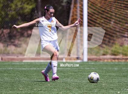 Thumbnail 1 in Winslow vs Camp Verde (Longhorn Invitational) photogallery.