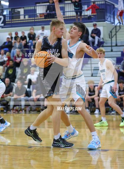 Thumbnail 3 in Maple Mountain vs. Farmington (Charger Tournament of Champions) photogallery.