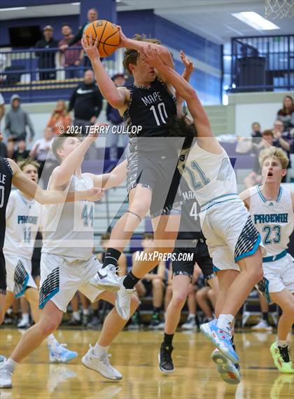 Thumbnail 3 in Maple Mountain vs. Farmington (Charger Tournament of Champions) photogallery.