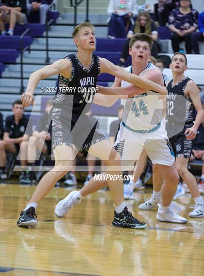 Thumbnail 2 in Maple Mountain vs. Farmington (Charger Tournament of Champions) photogallery.