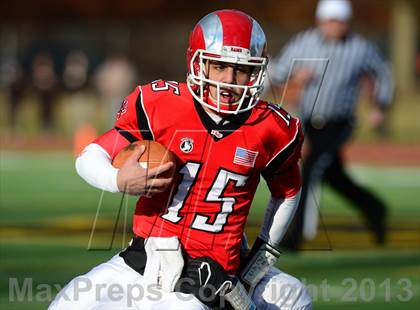 Thumbnail 3 in North Haven vs. New Canaan (CIAC Class L Semifinal) photogallery.