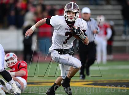 Thumbnail 2 in North Haven vs. New Canaan (CIAC Class L Semifinal) photogallery.