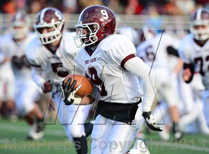 Thumbnail 2 in North Haven vs. New Canaan (CIAC Class L Semifinal) photogallery.