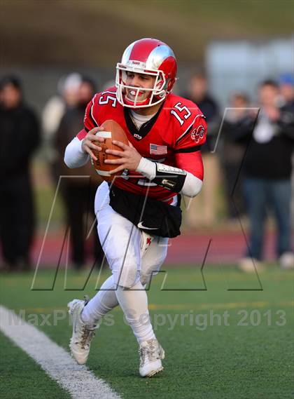 Thumbnail 2 in North Haven vs. New Canaan (CIAC Class L Semifinal) photogallery.