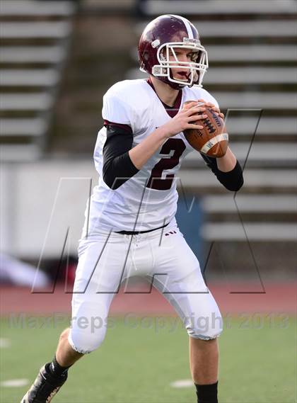 Thumbnail 3 in North Haven vs. New Canaan (CIAC Class L Semifinal) photogallery.