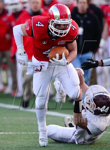 Thumbnail 2 in North Haven vs. New Canaan (CIAC Class L Semifinal) photogallery.