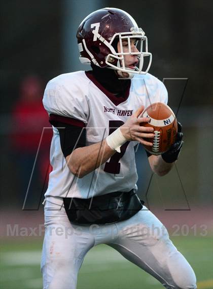 Thumbnail 3 in North Haven vs. New Canaan (CIAC Class L Semifinal) photogallery.