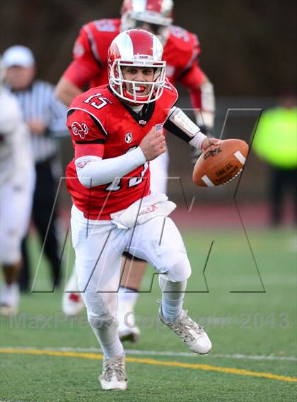 Thumbnail 2 in North Haven vs. New Canaan (CIAC Class L Semifinal) photogallery.