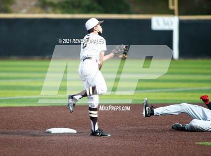 Thumbnail 3 in Harvard-Westlake @ St. Francis photogallery.