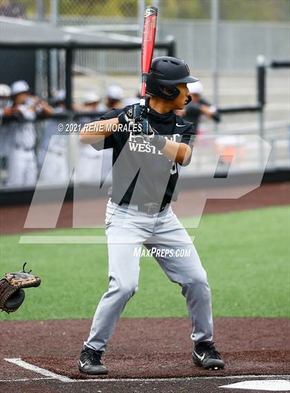 Thumbnail 2 in Harvard-Westlake @ St. Francis photogallery.