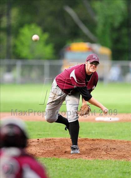 Thumbnail 3 in Guilford @ North Haven photogallery.