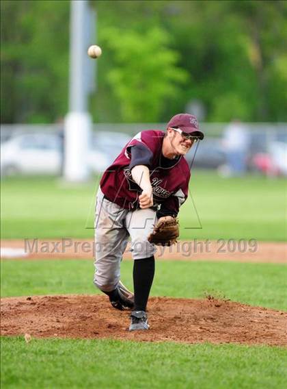 Thumbnail 3 in Guilford @ North Haven photogallery.