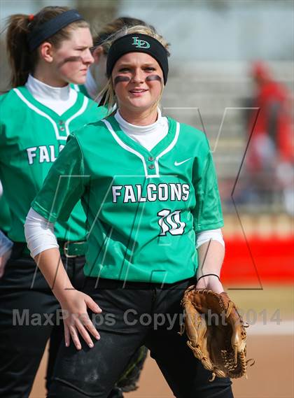 Thumbnail 3 in Sanger vs Lake Dallas (LCS/Argyle Softball Tournament) photogallery.