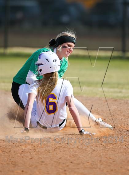 Thumbnail 1 in Sanger vs Lake Dallas (LCS/Argyle Softball Tournament) photogallery.