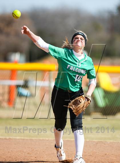Thumbnail 3 in Sanger vs Lake Dallas (LCS/Argyle Softball Tournament) photogallery.