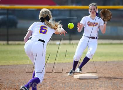 Thumbnail 1 in Sanger vs Lake Dallas (LCS/Argyle Softball Tournament) photogallery.