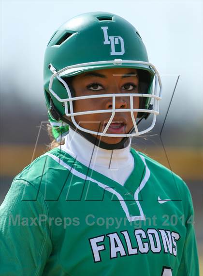 Thumbnail 2 in Sanger vs Lake Dallas (LCS/Argyle Softball Tournament) photogallery.