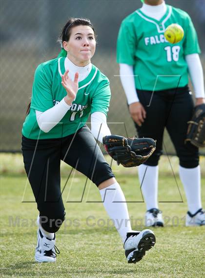 Thumbnail 1 in Sanger vs Lake Dallas (LCS/Argyle Softball Tournament) photogallery.