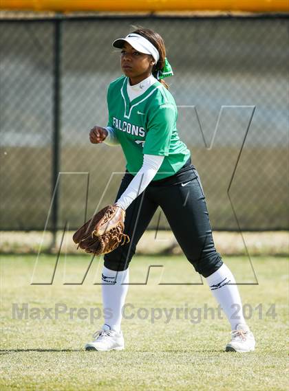 Thumbnail 2 in Sanger vs Lake Dallas (LCS/Argyle Softball Tournament) photogallery.