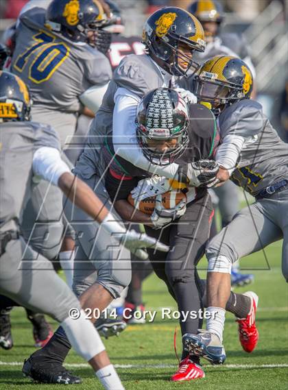 Thumbnail 1 in Ballou vs. Woodson (DCIAA Final) photogallery.
