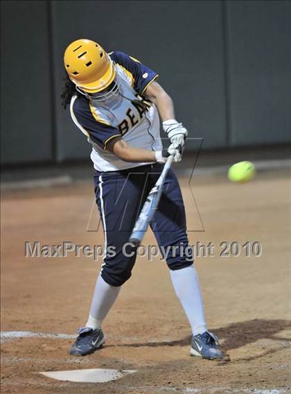 Thumbnail 3 in Ayala vs. Warren (CIF SS D3 Final) photogallery.