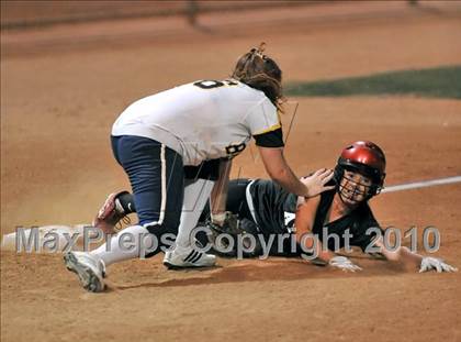 Thumbnail 2 in Ayala vs. Warren (CIF SS D3 Final) photogallery.