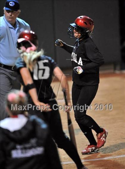 Thumbnail 2 in Ayala vs. Warren (CIF SS D3 Final) photogallery.