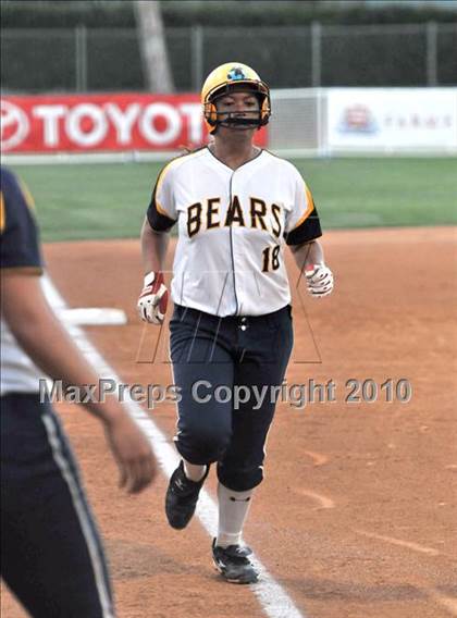 Thumbnail 1 in Ayala vs. Warren (CIF SS D3 Final) photogallery.