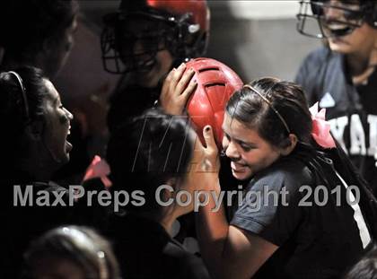 Thumbnail 1 in Ayala vs. Warren (CIF SS D3 Final) photogallery.