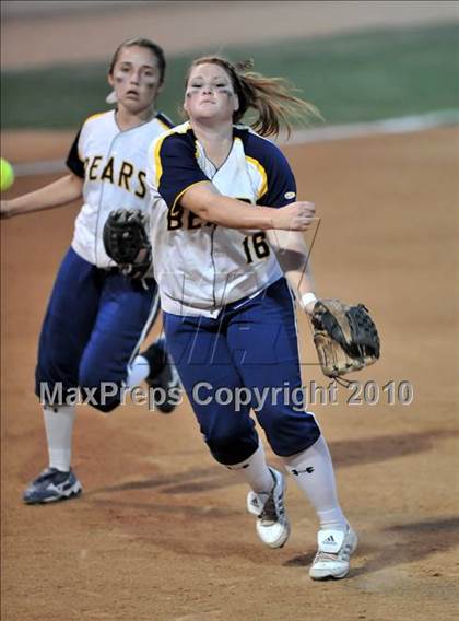 Thumbnail 2 in Ayala vs. Warren (CIF SS D3 Final) photogallery.