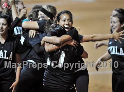 Thumbnail 2 in Ayala vs. Warren (CIF SS D3 Final) photogallery.
