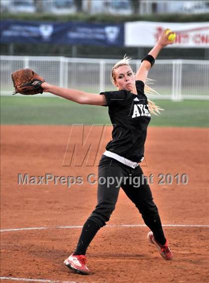 Thumbnail 3 in Ayala vs. Warren (CIF SS D3 Final) photogallery.