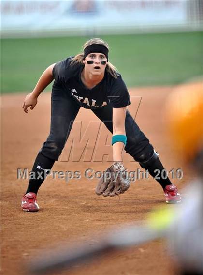 Thumbnail 1 in Ayala vs. Warren (CIF SS D3 Final) photogallery.
