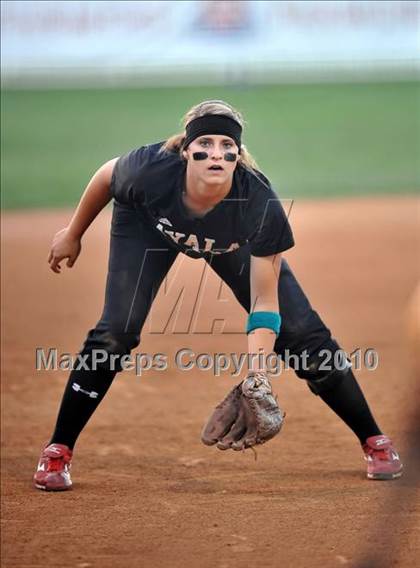 Thumbnail 3 in Ayala vs. Warren (CIF SS D3 Final) photogallery.