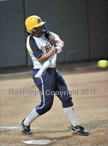 Thumbnail 3 in Ayala vs. Warren (CIF SS D3 Final) photogallery.