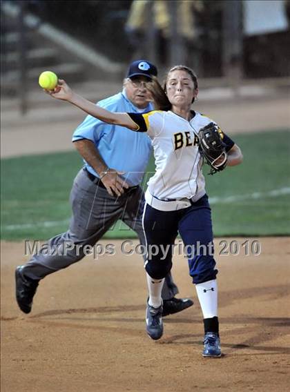 Thumbnail 2 in Ayala vs. Warren (CIF SS D3 Final) photogallery.