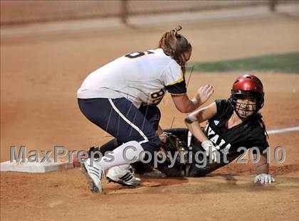 Thumbnail 1 in Ayala vs. Warren (CIF SS D3 Final) photogallery.