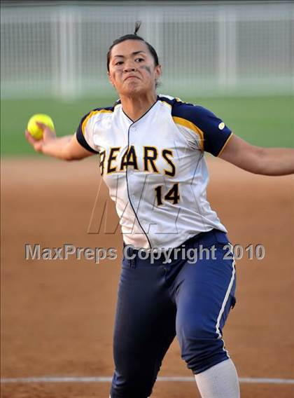 Thumbnail 2 in Ayala vs. Warren (CIF SS D3 Final) photogallery.