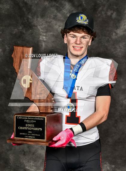 Thumbnail 3 in Arcata (CIF State DIV 6AA Championship Trophy Award Photos) photogallery.