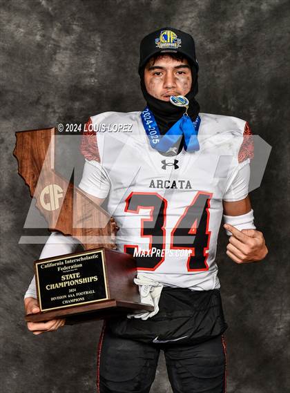 Thumbnail 3 in Arcata (CIF State DIV 6AA Championship Trophy Award Photos) photogallery.