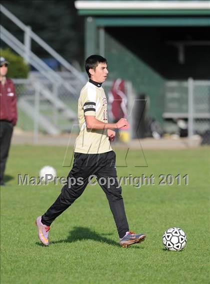 Thumbnail 2 in Wayland-Cohocton vs Haverling photogallery.