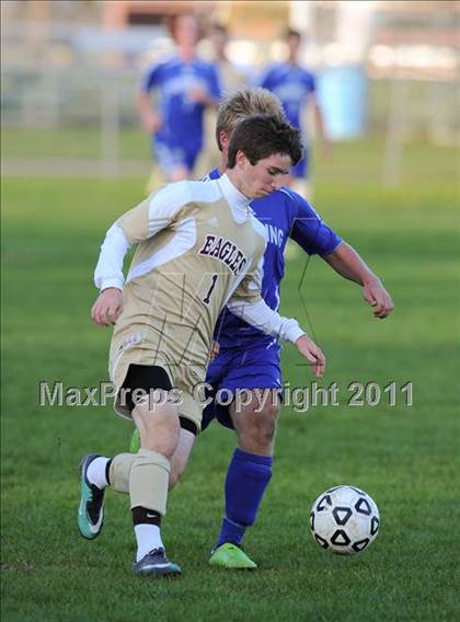 Thumbnail 2 in Wayland-Cohocton vs Haverling photogallery.
