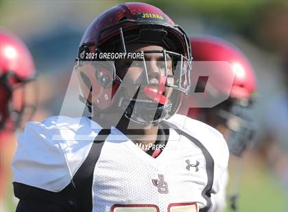 Thumbnail 2 in JV: JSerra Catholic @ Notre Dame (SO) photogallery.