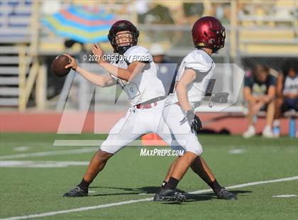 Thumbnail 1 in JV: JSerra Catholic @ Notre Dame (SO) photogallery.