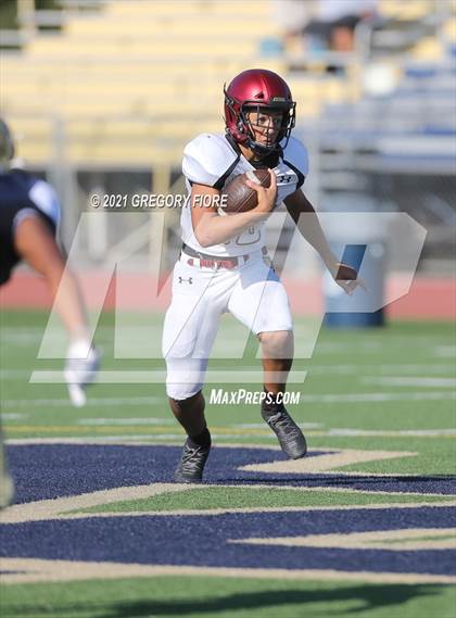 Thumbnail 3 in JV: JSerra Catholic @ Notre Dame (SO) photogallery.